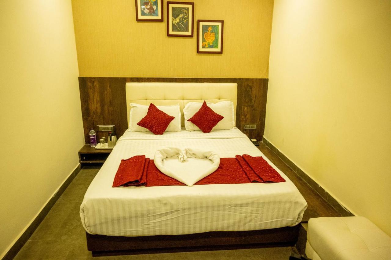 Vinayak Bhavan By Vinayak Hotels Brahmapur Exterior foto