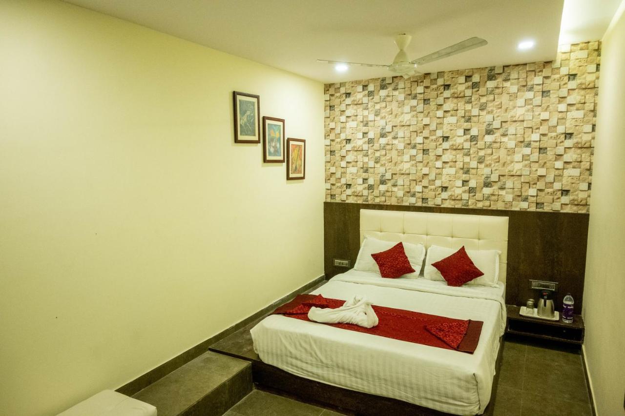 Vinayak Bhavan By Vinayak Hotels Brahmapur Exterior foto