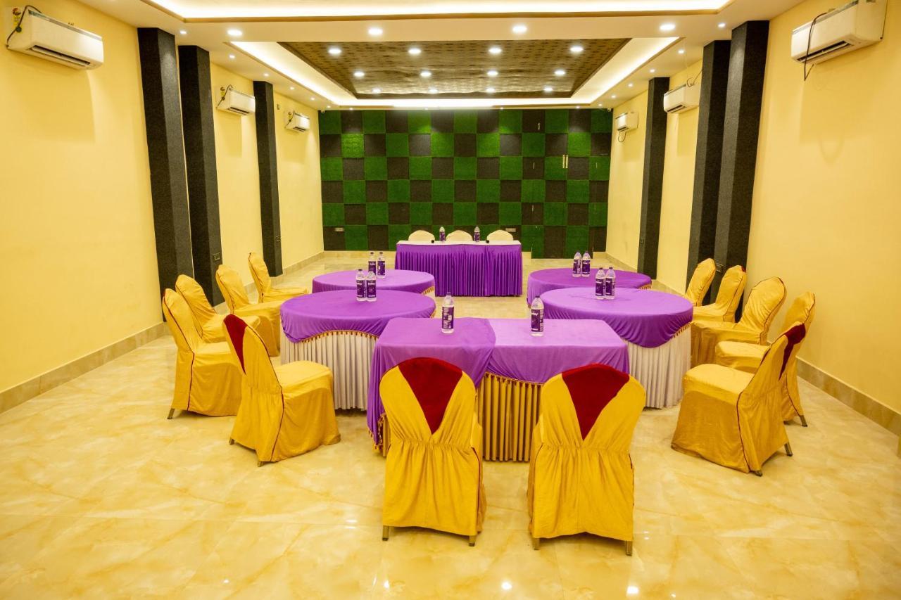 Vinayak Bhavan By Vinayak Hotels Brahmapur Exterior foto