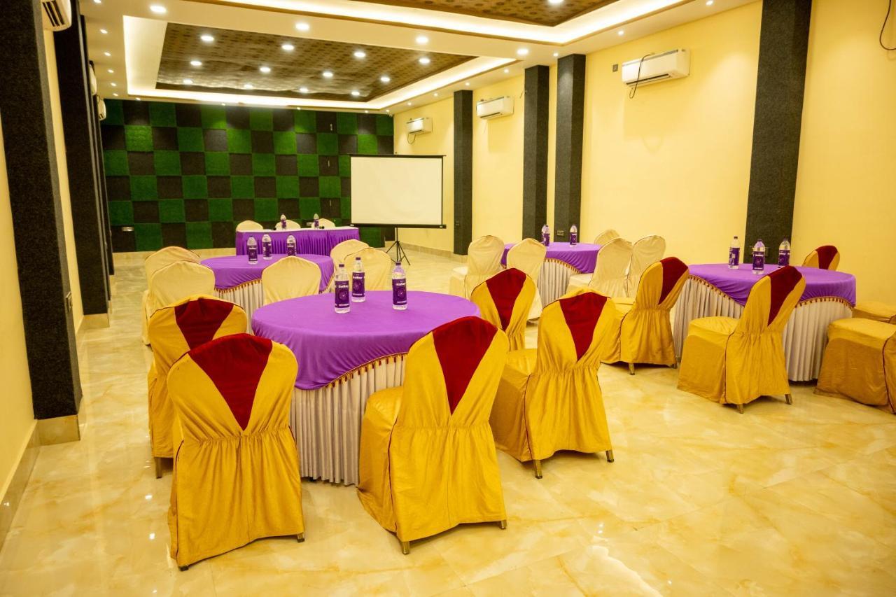 Vinayak Bhavan By Vinayak Hotels Brahmapur Exterior foto