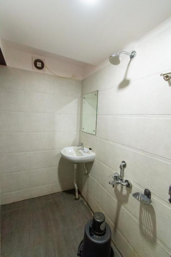 Vinayak Bhavan By Vinayak Hotels Brahmapur Exterior foto